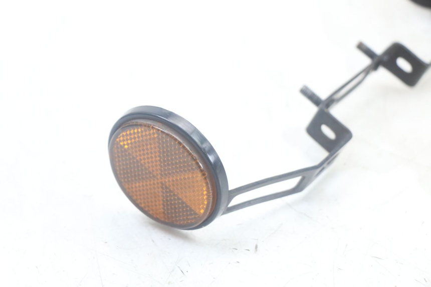 photo de OSŁONA BOCZNA RAMY YAMAHA XMAX X-MAX ABS 125 (2017 - 2020) - Inny kąt widzenia