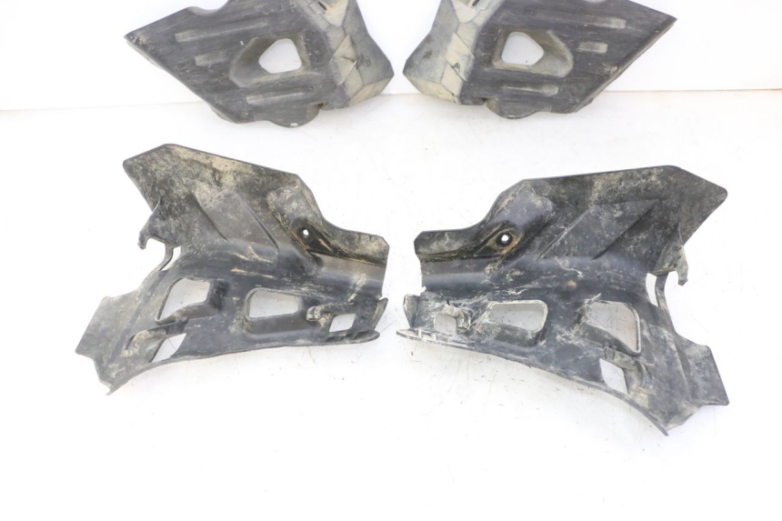 photo de OSŁONA BOCZNA RAMY YAMAHA YFM GRIZZLY 550 (2008 - 2015) - Oznaczenia i referencje