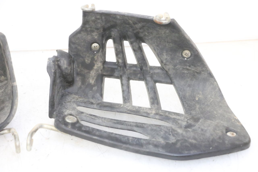 photo de OSŁONA BOCZNA RAMY YAMAHA YFM R RAPTOR 250 (2008 - 2014) - Oznaczenia i referencje