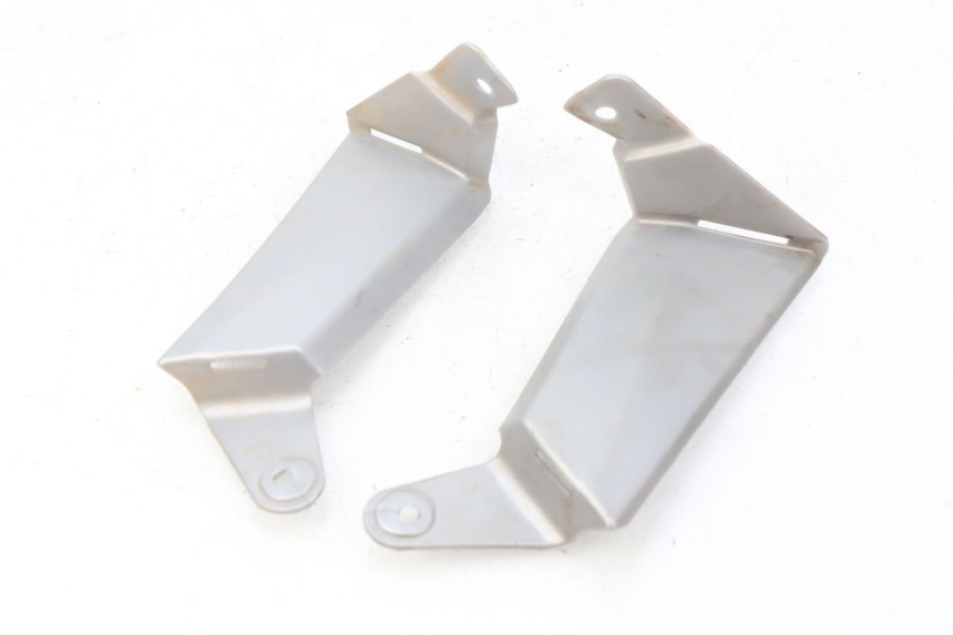 photo de OSŁONA BOCZNA RAMY YAMAHA YFM R RAPTOR 90 (2017 - 2023) - Zbliżenie techniczne