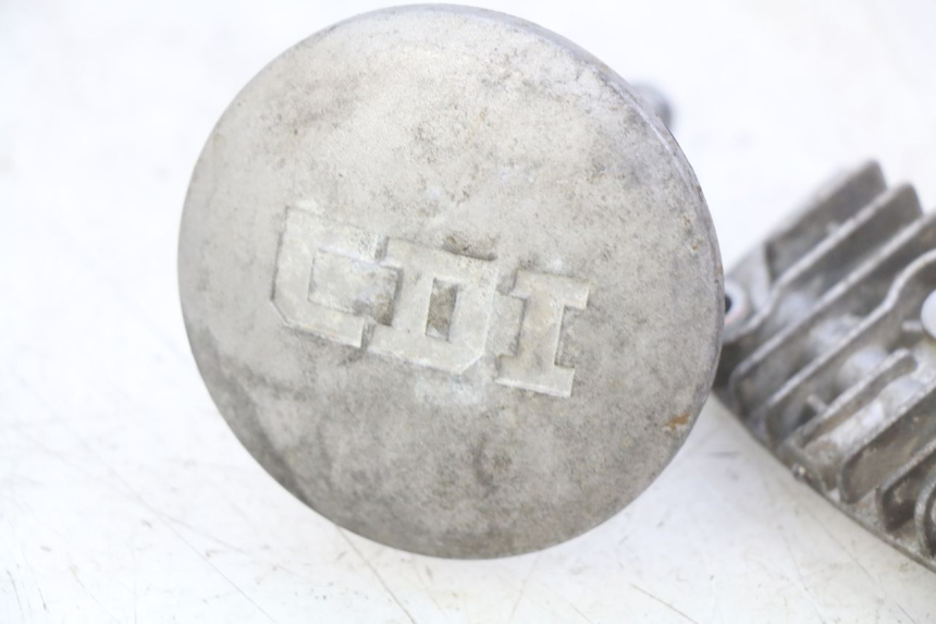 photo de OSŁONA DŹWIGNI ZAWORÓW ORION AGB37 CRF1 DIRT BIKE 125 (2013 - 2021) - Inny kąt widzenia