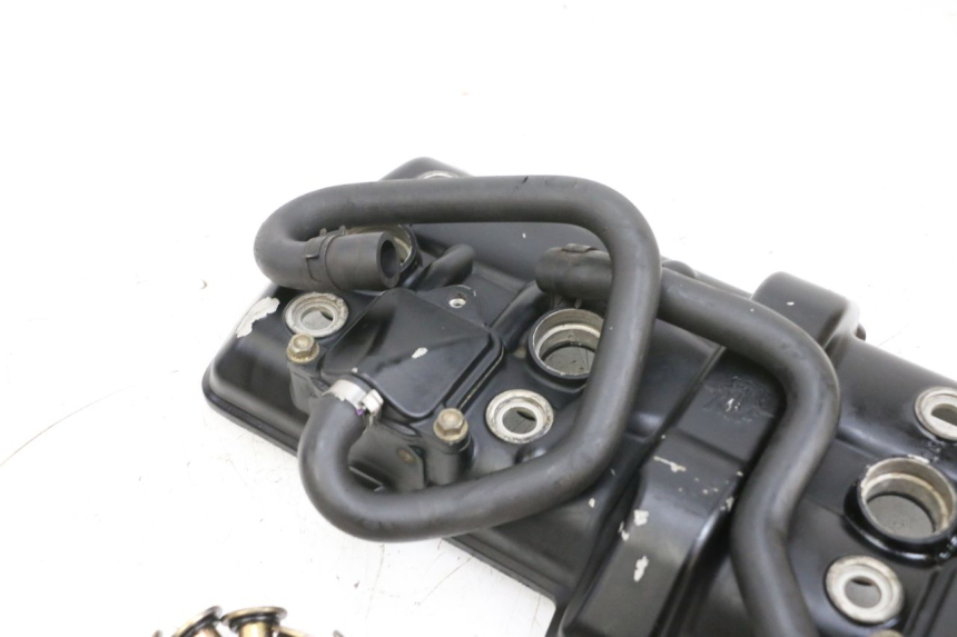 photo de OSŁONA DŹWIGNI ZAWORU MV AGUSTA BRUTALE R WALLY 910 (2008 - 2008) - Punkty mocowania