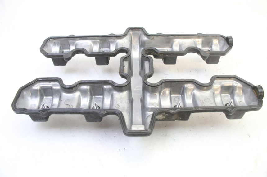 photo de OSŁONA DŹWIGNI ZAWORÓW YAMAHA FJ 36Y 1100 (1984 - 1985) - Inny kąt widzenia