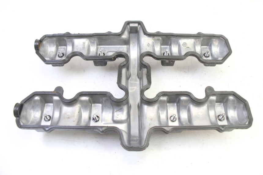 photo de OSŁONA DŹWIGNI ZAWORÓW YAMAHA FJ 36Y 1100 (1984 - 1985) - Zbliżenie techniczne