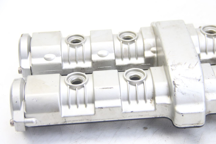 photo de OSŁONA DŹWIGNI ZAWORÓW YAMAHA FZS FAZER 600 (2001 - 2003) - Oznaczenia i referencje