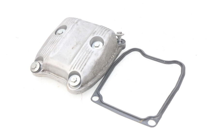 photo de OSŁONA DŹWIGNI ZAWORÓW PEUGEOT GEOPOLIS 400 (2007 - 2013) - Szczegół części