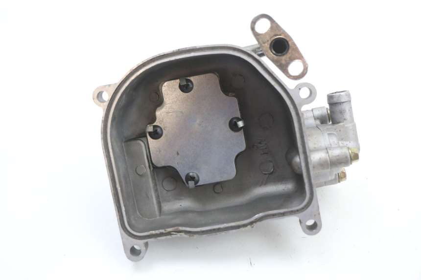 photo de OSŁONA DŹWIGNI ZAWORÓW PEUGEOT KISBEE 4T 50 (2010 - 2017) - Widok ogólny