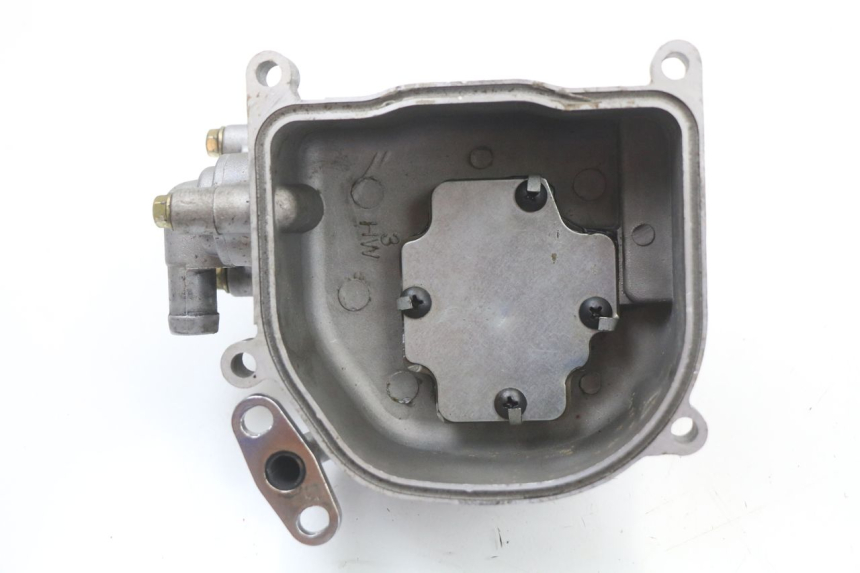 photo de OSŁONA DŹWIGNI ZAWORÓW PEUGEOT KISBEE 4T 50 (2010 - 2017) - Punkty mocowania