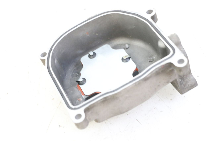 photo de OSŁONA DŹWIGNI ZAWORÓW KYMCO AGILITY 4T 50 (2018 - 2022) - Zoom stanu zużycia