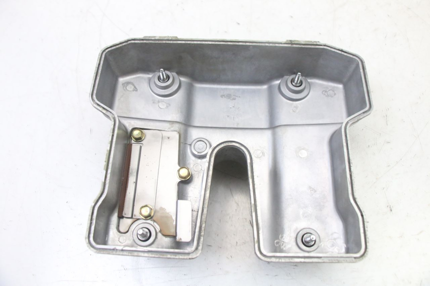 photo de OSŁONA DŹWIGNI ZAWORU KYMCO XCITING 500 (2007 - 2010) - Inny kąt widzenia