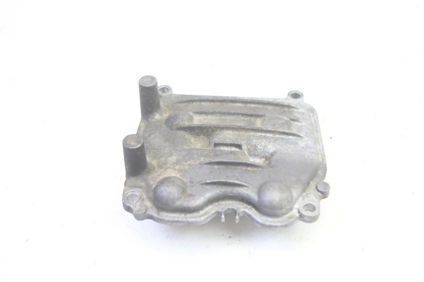 photo de OSŁONA DŹWIGNI ZAWORÓW YAMAHA NEOS NEO'S 4T 50 (2008 - 2016) - Szczegół części