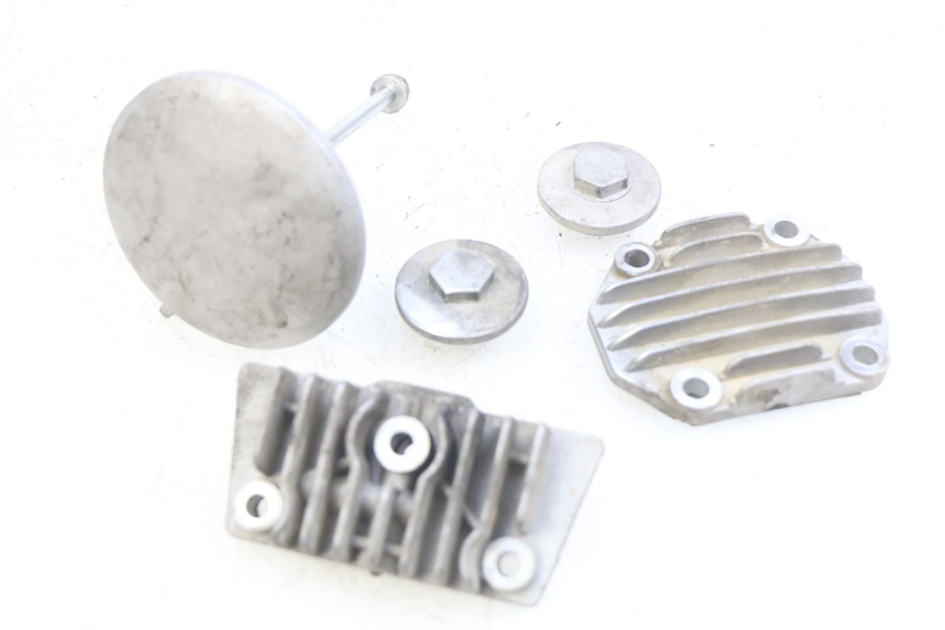 photo de OSŁONA DŹWIGNI ZAWORU YCF PILOT 125 - Widok główny