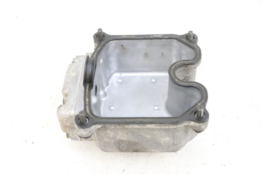 photo de OSŁONA DŹWIGNI ZAWORÓW DAELIM S1 125 (2007 - 2016) - Inny kąt widzenia