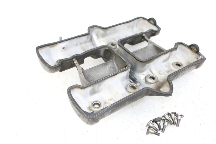 photo de OSŁONA DŹWIGNI ZAWORÓW YAMAHA XJ600 XJ DIVERSION 600 (1992 - 1997) - Zoom stanu zużycia