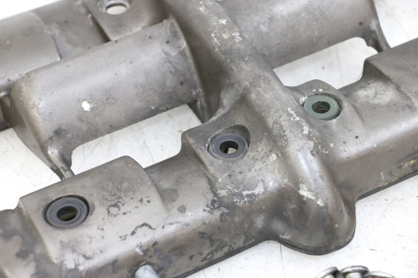 photo de OSŁONA DŹWIGNI ZAWORÓW YAMAHA XJ600 XJ DIVERSION 600 (1992 - 1997) - Inny kąt widzenia