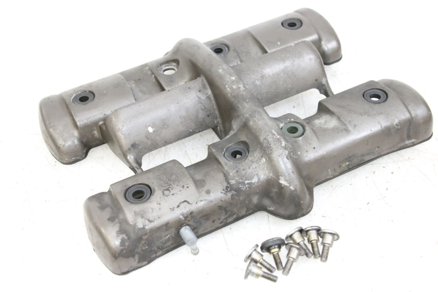 photo de OSŁONA DŹWIGNI ZAWORÓW YAMAHA XJ600 XJ DIVERSION 600 (1992 - 1997) - Zbliżenie techniczne