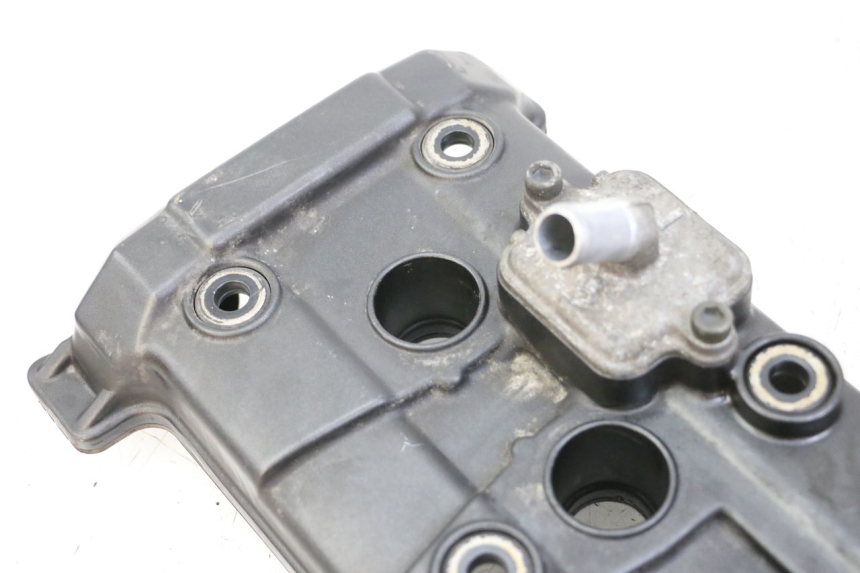 photo de OSŁONA DŹWIGNI ZAWORÓW YAMAHA FZ6 FAZER S2 600 (2007 - 2011) - Punkty mocowania