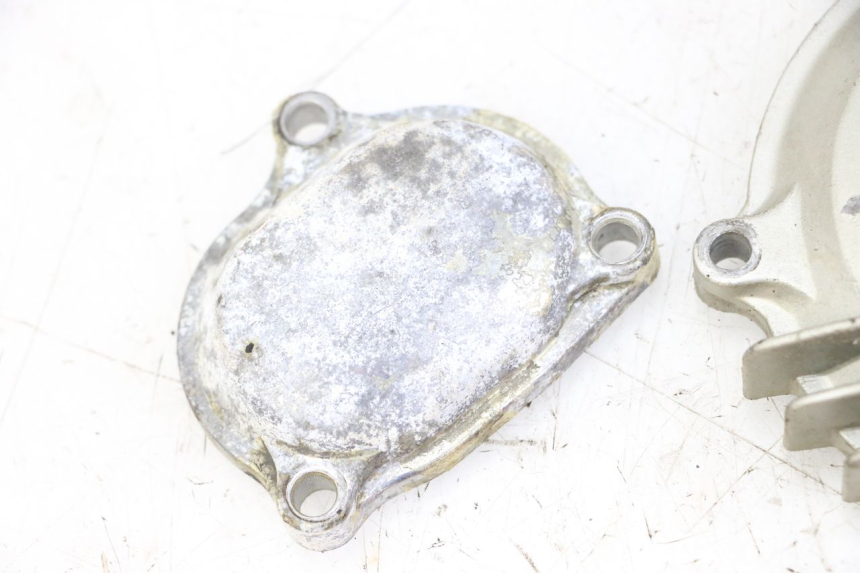 photo de OSŁONA DŹWIGNI ZAWORÓW YAMAHA SR 125 (1982 - 2003) - Inny kąt widzenia