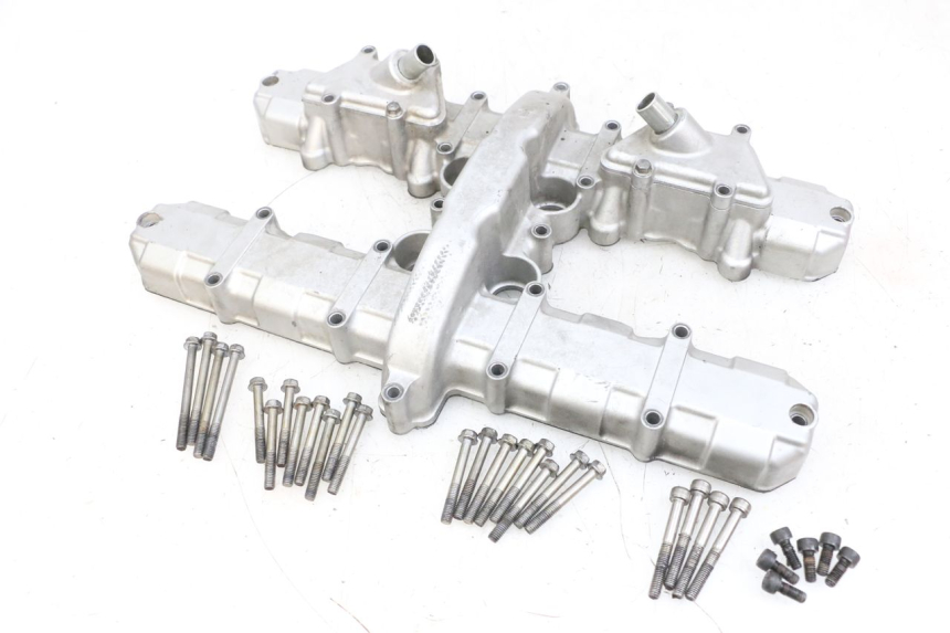 photo de OSŁONA DŹWIGNI ZAWORÓW KAWASAKI ZR 7 750 (1999 - 2004) - Szczegół części