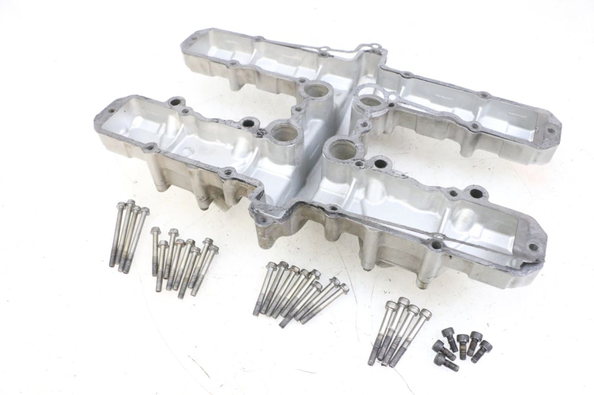 photo de OSŁONA DŹWIGNI ZAWORÓW KAWASAKI ZR 7 750 (1999 - 2004) - Zoom stanu zużycia