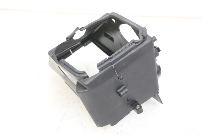 photo de OSŁONA CYLINDRA DAELIM BESBI 125 (2007 - 2008) - Zbliżenie techniczne