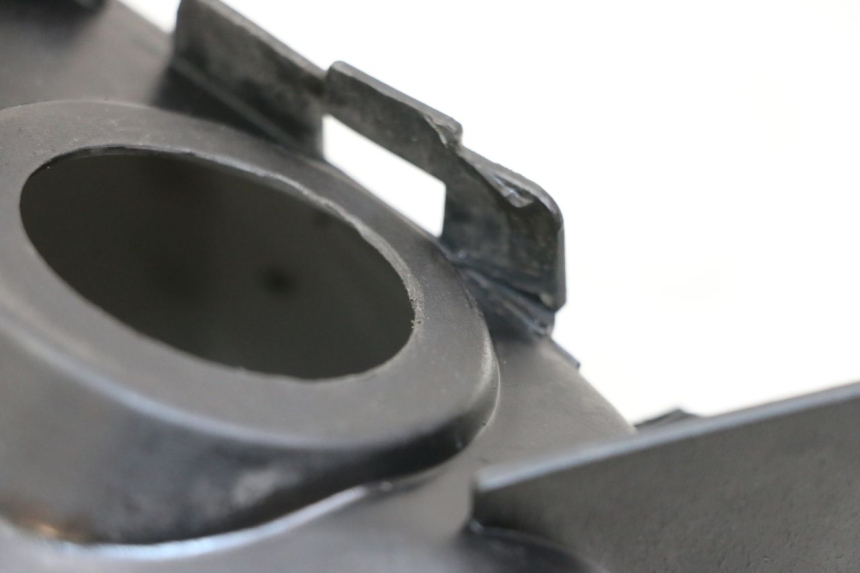 photo de OSŁONA CYLINDRA PEUGEOT ELYSTAR 50 (2002 - 2014) - Szczegół części