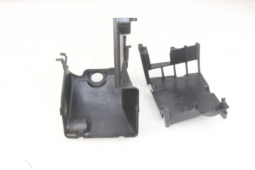 photo de OSŁONA CYLINDRA SYM FIDDLE 3 III 125 (2014 - 2020) - Zoom stanu zużycia