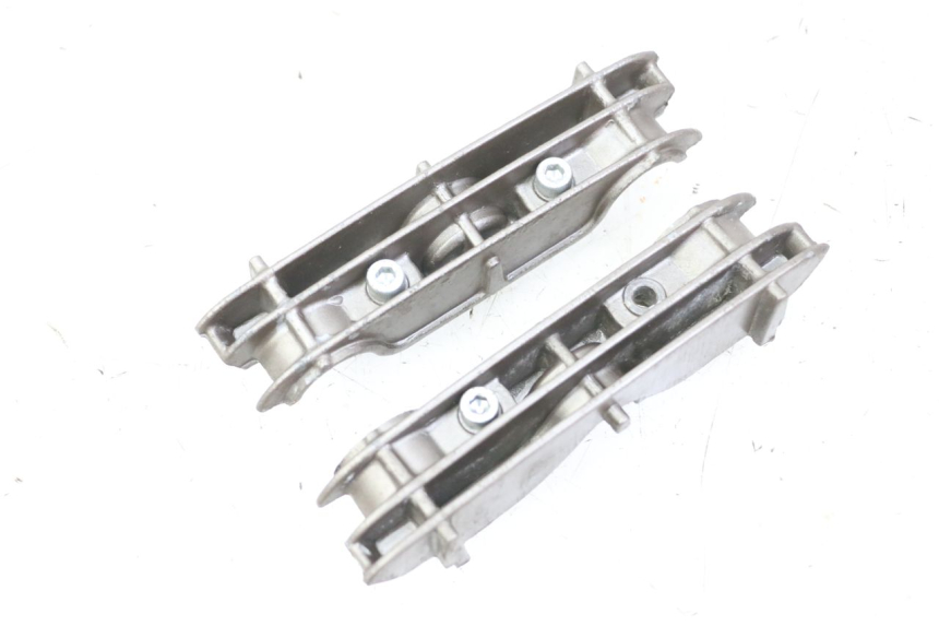 photo de OSŁONA CYLINDRA HYOSUNG GTR 125 (2006 - 2008) - Widok główny