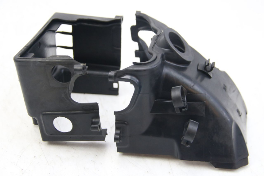 photo de OSŁONA CYLINDRA SYM JET 14 4T 50 (2018 - 2022) - Zbliżenie techniczne