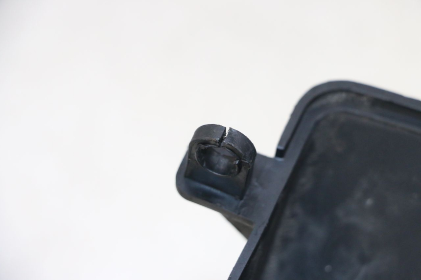 photo de OSŁONA CYLINDRA PEUGEOT KISBEE 2T 50 (2018 - 2022) - Szczegół części