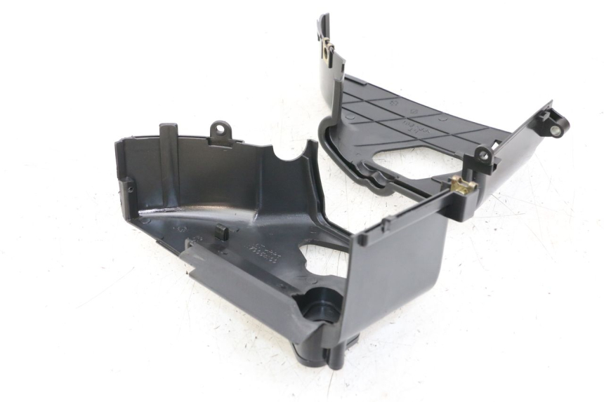 photo de OSŁONA CYLINDRA PEUGEOT KISBEE 4T 50 (2018 - 2022) - Widok ogólny