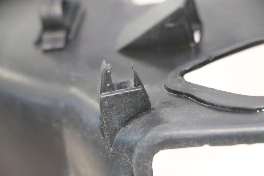 photo de OSŁONA CYLINDRA KYMCO LIKE 125 (2009 - 2016) - Szczegół części