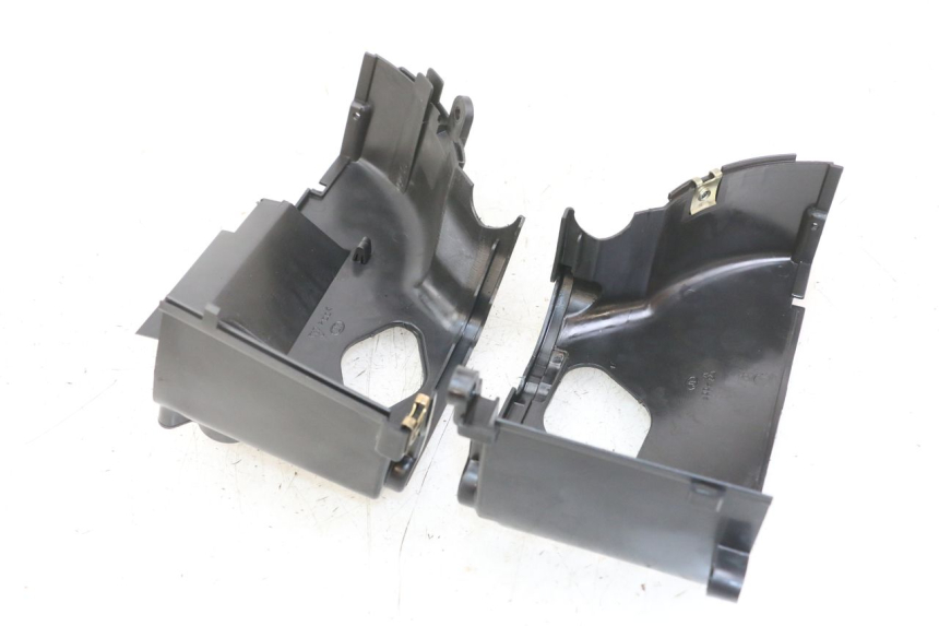 photo de OSŁONA CYLINDRA MASH CITY 4T 50 (2018 - 2020) - Zbliżenie techniczne