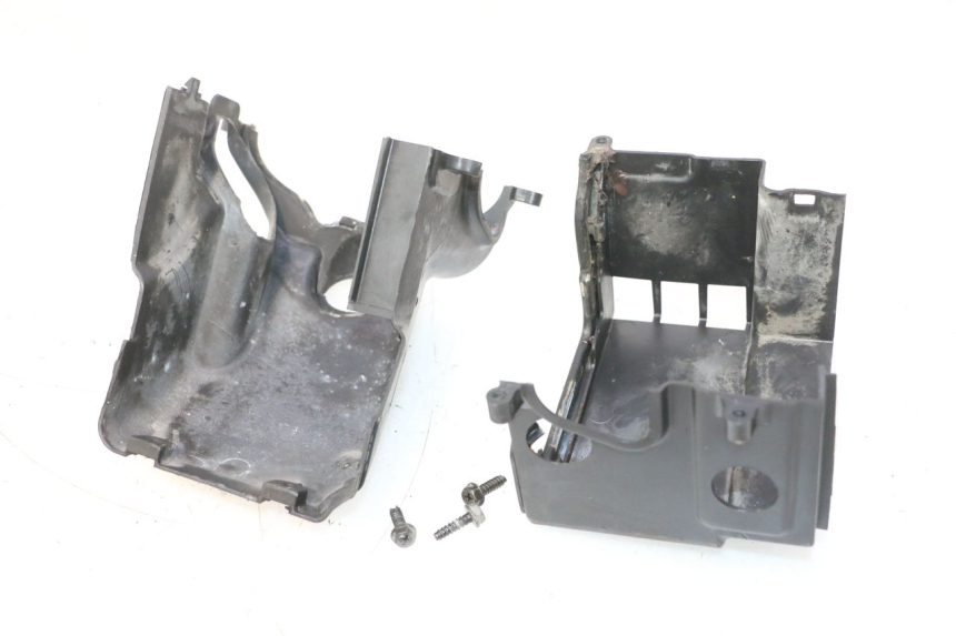 photo de OSŁONA CYLINDRA SYM MIO 50 (2005 - 2010) - Zbliżenie techniczne