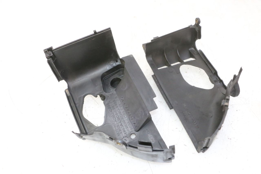 photo de OSŁONA CYLINDRA KYMCO LIKE 4T 50 (2019 - 2025) - Widok ogólny