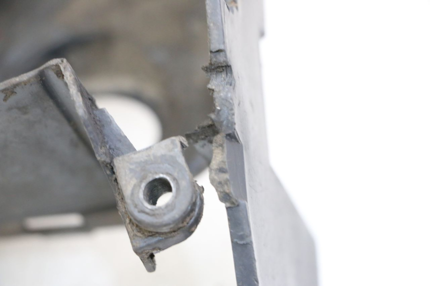 photo de OSŁONA CYLINDRA PEUGEOT TKR TREKKER FURIOUS 50 (2005 - 2014) - Zbliżenie techniczne