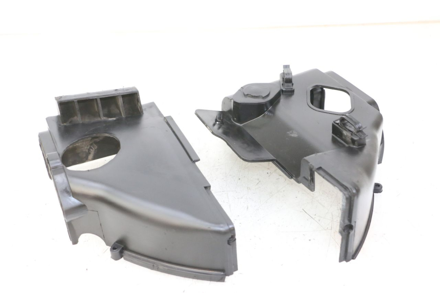 photo de OSŁONA CYLINDRA PEUGEOT VIVACITY 125 (2010 - 2017) - Widok ogólny