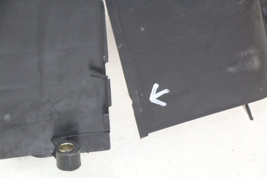 photo de OSŁONA CYLINDRA TNT MOTOR ROMA 10' 4T 50 (2019 - 2022) - Widok ogólny