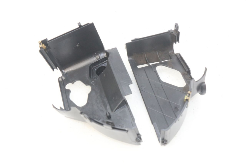 photo de OSŁONA CYLINDRA PEUGEOT STREETZONE 4T 50 (2018 - 2023) - Zbliżenie techniczne