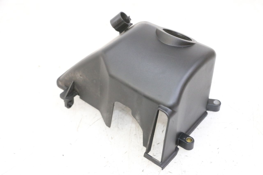 photo de OSŁONA CYLINDRA PEUGEOT STREETZONE I 2T 50 (2018 - 2020) - Zbliżenie techniczne