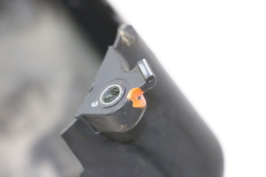 photo de OSŁONA CYLINDRA PEUGEOT TKR TREKKER FURIOUS 50 (2005 - 2014) - Zoom stanu zużycia