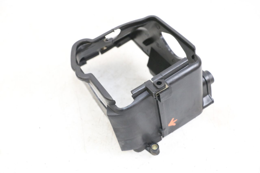 photo de OSŁONA CYLINDRA BEELINE VELOCE 4T 50 (2011 - 2020) - Inny kąt widzenia