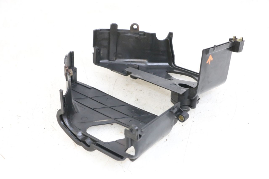 photo de OSŁONA CYLINDRA BEELINE VELOCE 4T 50 (2011 - 2020) - Zbliżenie techniczne