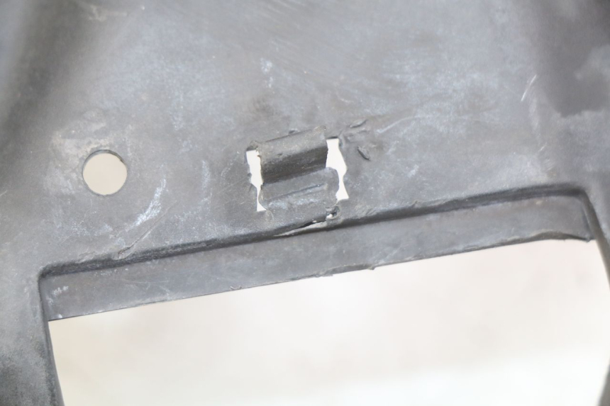 photo de OSŁONA CYLINDRA PIAGGIO VESPA LXV 125 (2006 - 2009) - Szczegół części