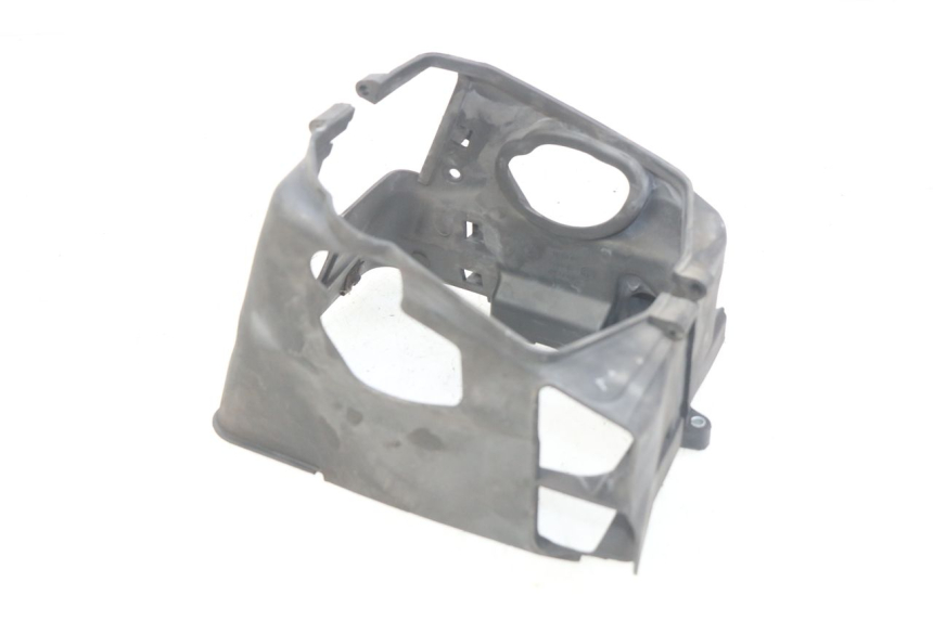 photo de OSŁONA CYLINDRA PIAGGIO VESPA LXV 125 (2006 - 2009) - Zbliżenie techniczne