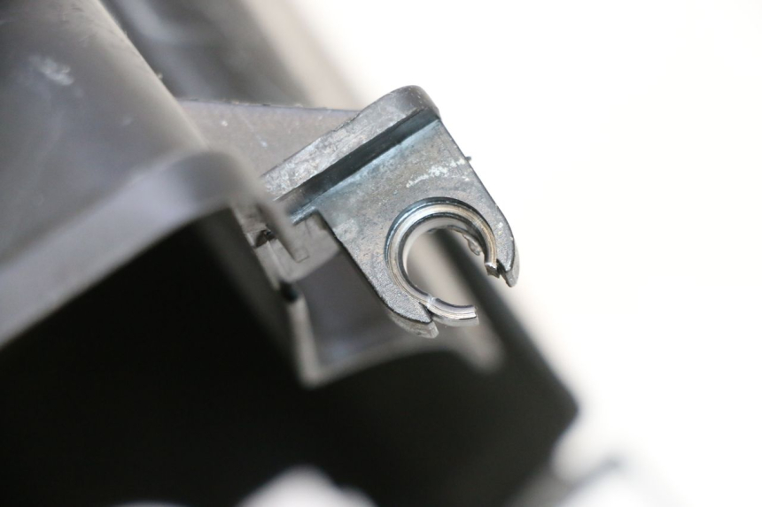 photo de OSŁONA CYLINDRA PEUGEOT VIVACITY 50 (2004 - 2009) - Szczegół części