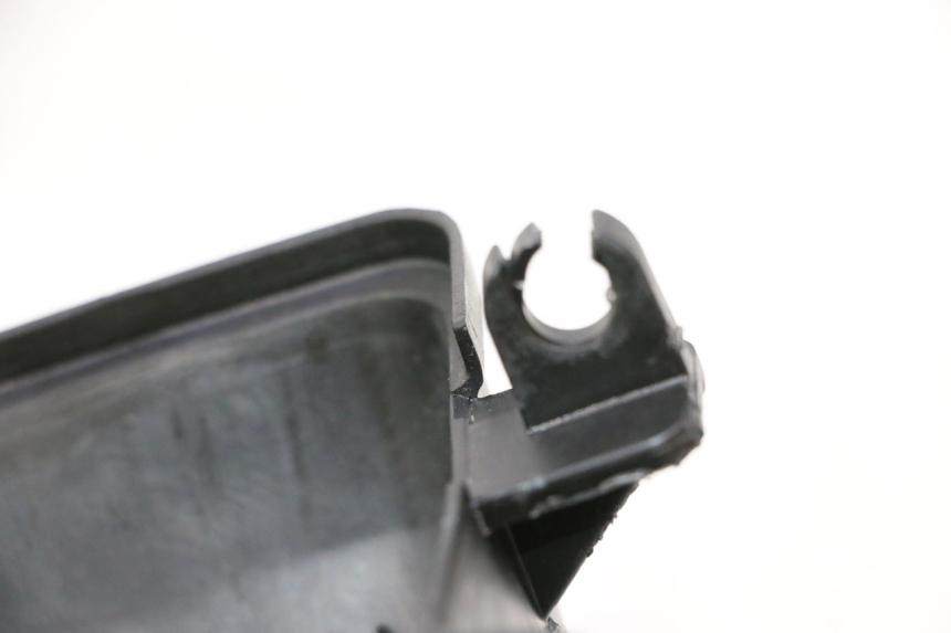 photo de OSŁONA CYLINDRA PEUGEOT VIVACITY 50 (2004 - 2009) - Zoom stanu zużycia