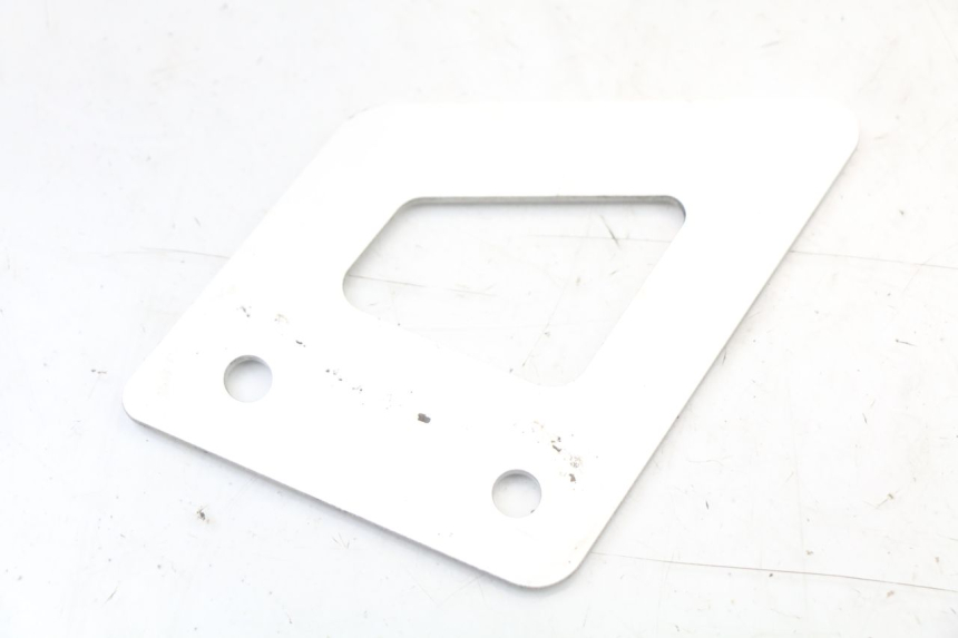 photo de OSŁONA TARCZY HAMULCOWEJ YAMAHA TDR DELTABOX 125 (1997 - 2003) - Zoom stanu zużycia