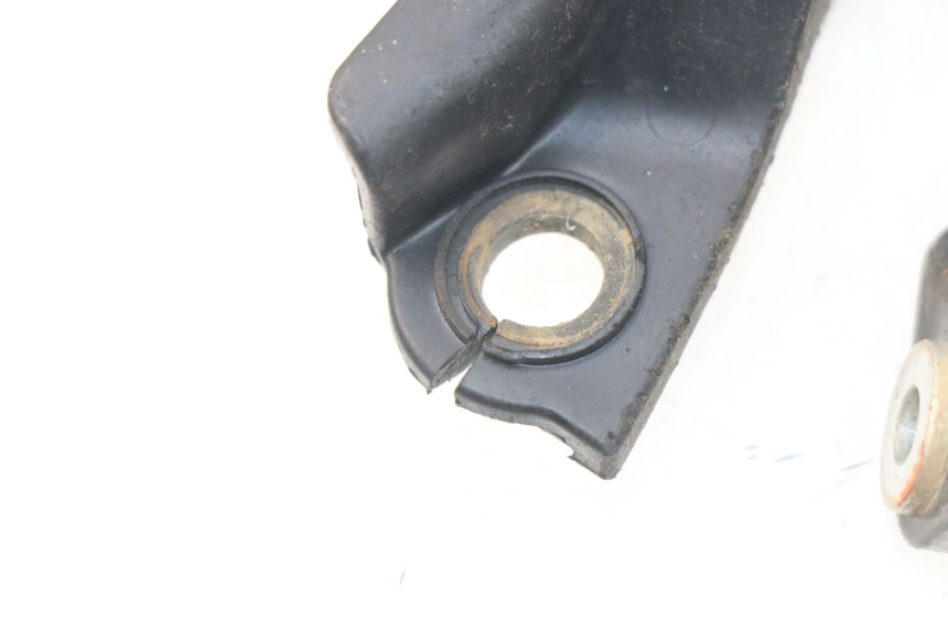 photo de OSŁONA TARCZY HAMULCOWEJ YAMAHA YZ-F YZF 250 (2014 - 2018) - Zoom stanu zużycia