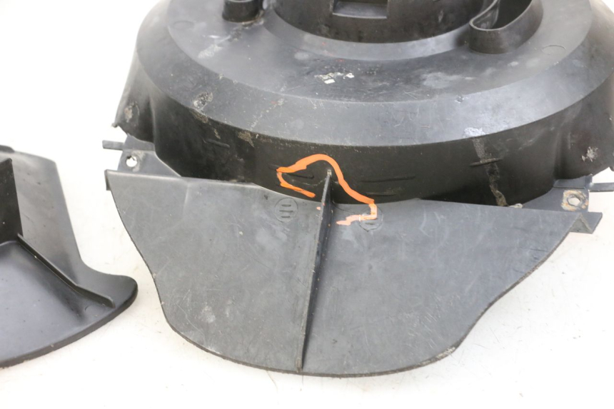 photo de OSŁONA WIDEŁEK MBK BOOSTER SPIRIT 50 (2004 - 2017) - Szczegół części